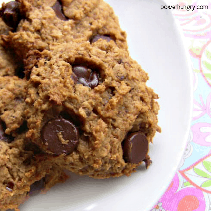 Plate of DIY Zbar Cookies , which are vegan, oil-free, gluten-free and date-sweetened.