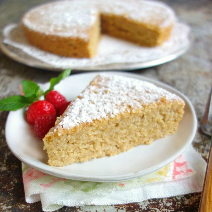 Vanilla Almond Flour Cake {vegan, oil-free}